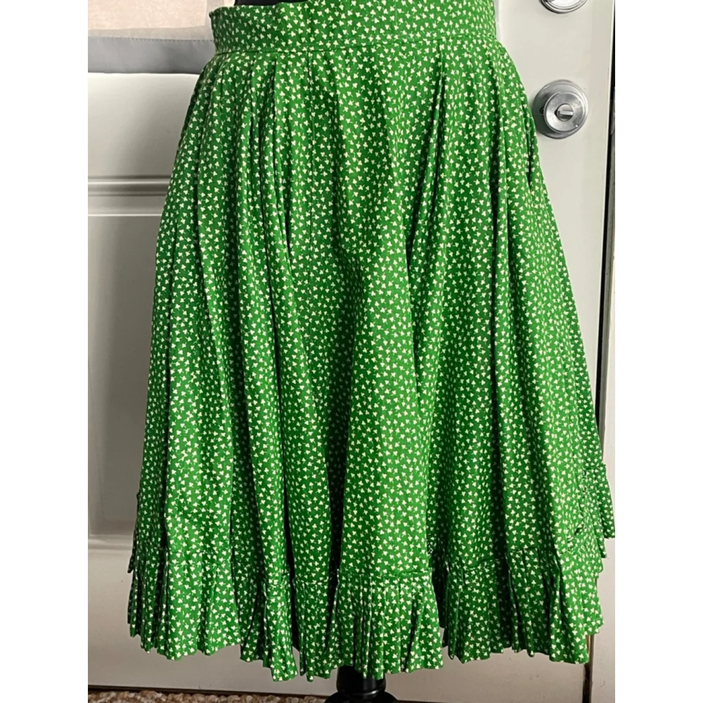 Vintage 1960s–70s Handmade Square Dance Skirt Green Clover Cotton 30” Waist